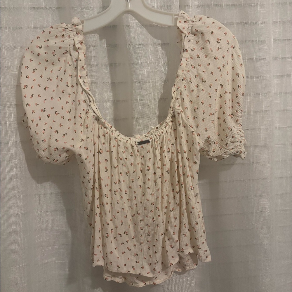 Billabong Floral Peasant Blouse - Picture 2 of 5
